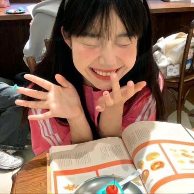 蕾哈娜内衣秀3